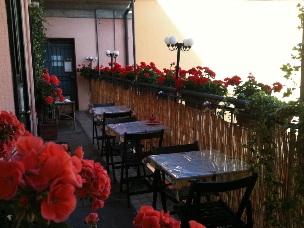 Ripa Del Naviglio B&B Милан Экстерьер фото